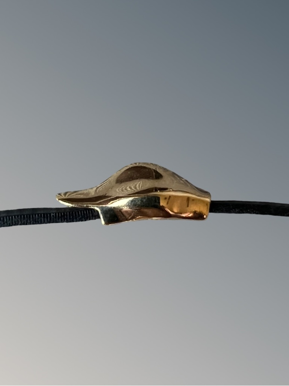 UNOde50 Black Leather Double-Wrap Bracelet with Gold Tone Duck Head & Hardware - Picture 3 of 8